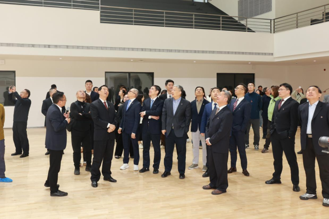 武汉学院2.3万平方米体育馆落成揭幕，校园再添新地标